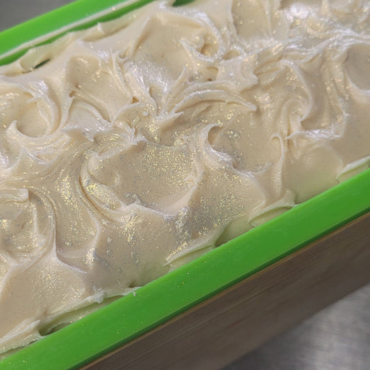 Coco Papaya Smoothie Soap - Halian's Creations LLC